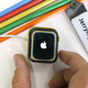 Este Apple Watch con marco de oro volvió a la vida sin mucho esfuerzo tras pasar meses en el fondo de un lago.